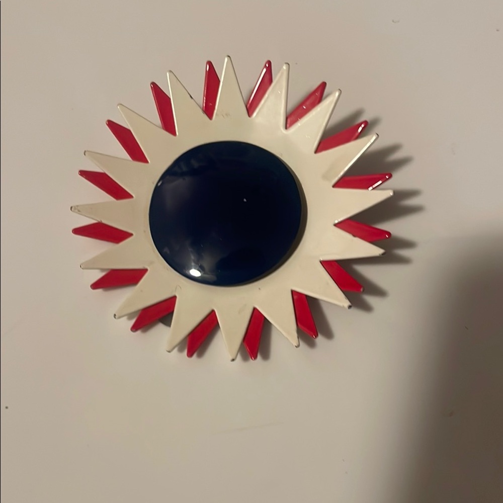 Red and White Starburst Wall Brooch!